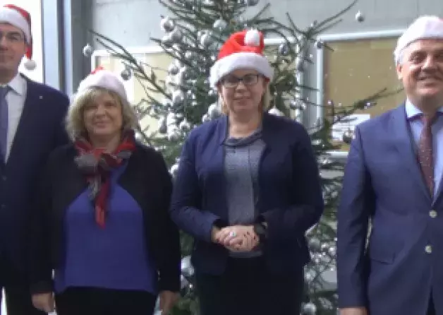 Życzenia świąteczne od zespołu dziekańskiego